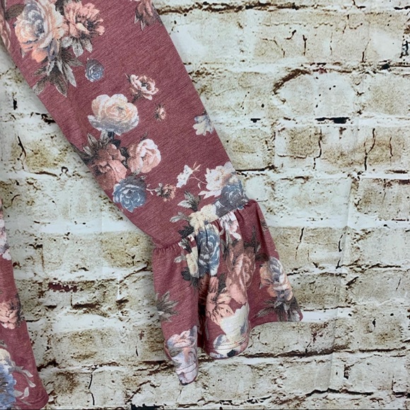 Boho Chic Floral Flowy Stretchy Tunic Top - Picture 4 of 9